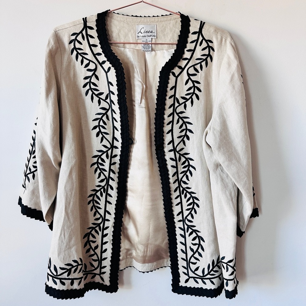 Beautiful Vintage Cream Linen Black Embroidered Jacket By Linea Louis Dell'Olio